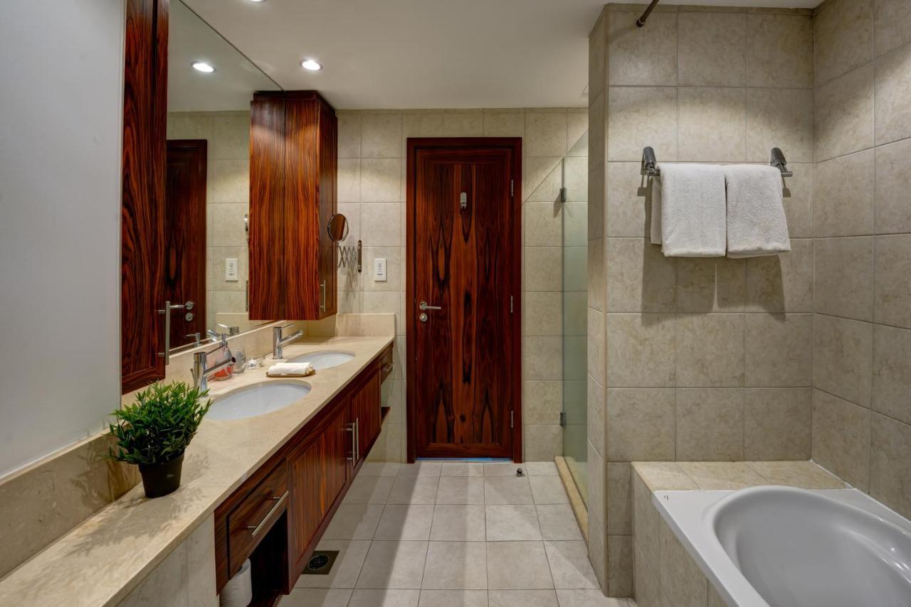 Durrani Homes - Luxe Living With Burj Khalifa And Fountain View - Third Room Without Partition Dubai Eksteriør bilde